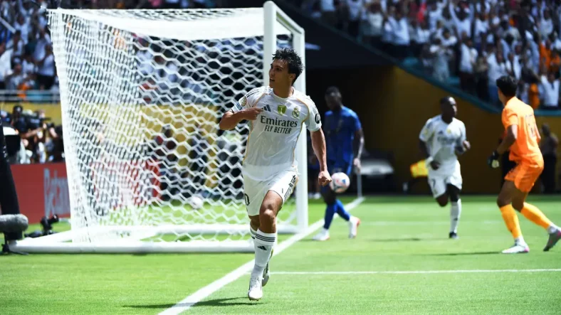 Gonzalo García, Endrick y Rodrygo, protagonistas en el futuro ataque del Real Madrid