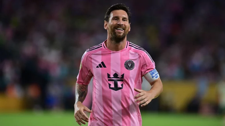 Leo Messi podría salir en diciembre rumbo... ¡al FC Barcelona!