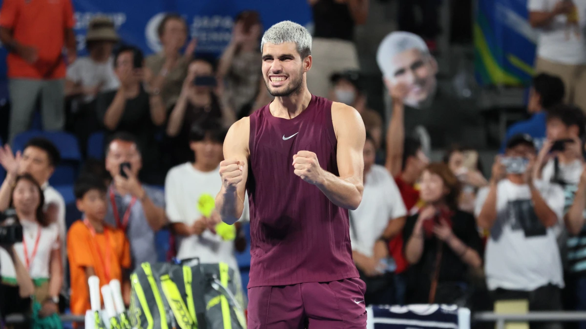 Un histórico saque de honor en la Nueva Condomina como refugio para Carlos Alcaraz