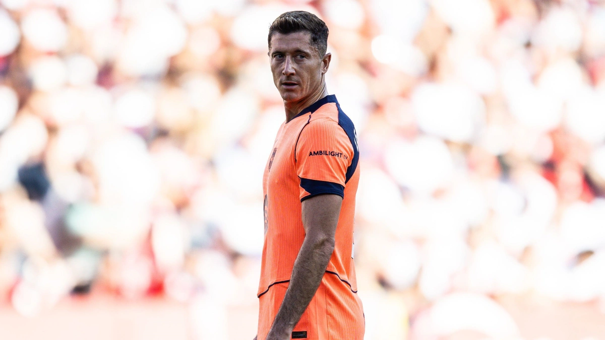 La decisión de Hansi Flick que señala directamente el futuro de Lewandowski