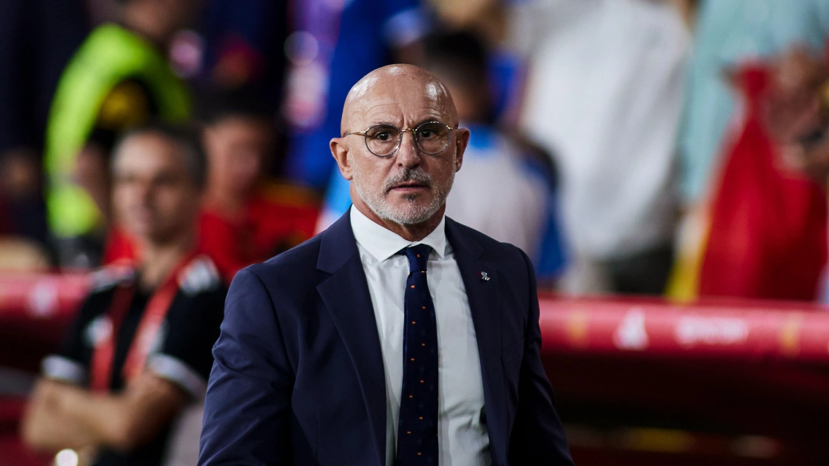 "Nunca había vivido una situación similar" De la Fuente ataca al Barça por la gestión de Lamine Yamal