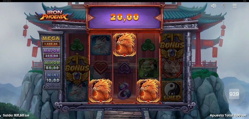 La jugabilidad de esta slot gratis si jugamos a la demo se centra en el símbolo del Fénix que puede activar el rodillo superior y de sus mismos efectos en la fase de bonificación.