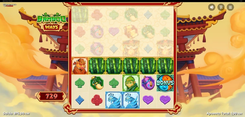 Jugamos en un tablero de 6x6 con tres filas bloqueadas y que irán desbloqueándose conforme logremos combinaciones premiadas o nuevos símbolos de bambú.