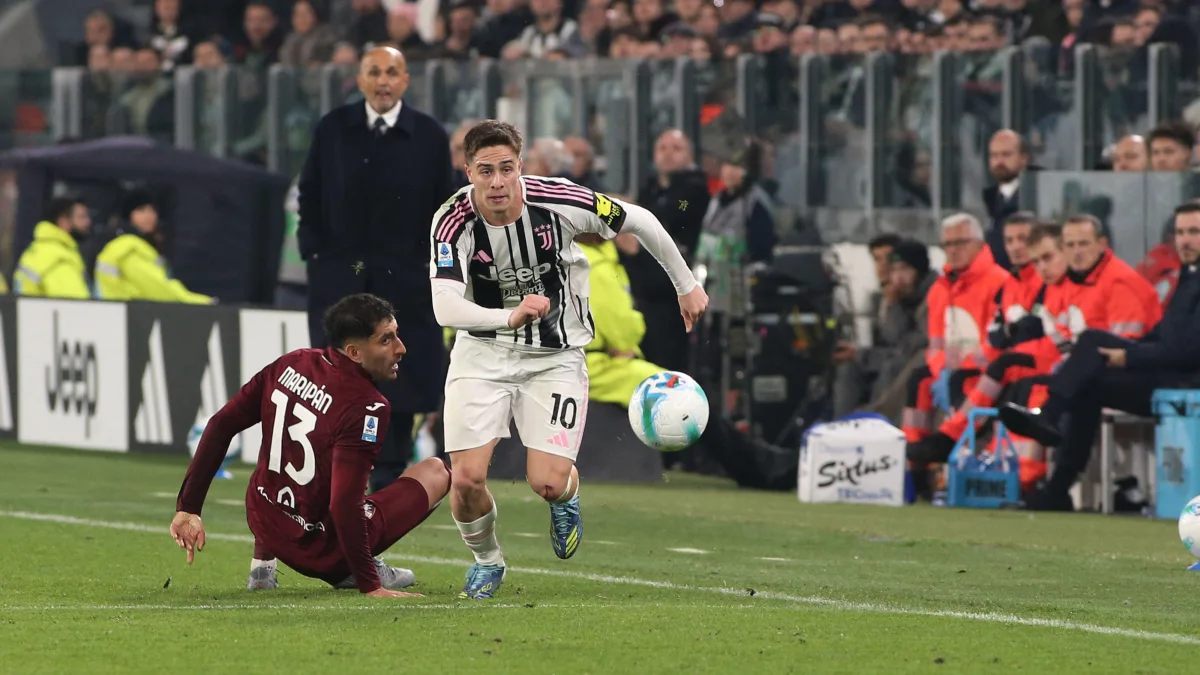 Los grandes europeos al acecho: Kenan Yildiz no renueva con la Juventus