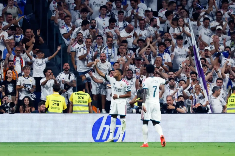 Mbappé arrasa en las cuotas del Pichichi tras su hat-trick ante la Real Sociedad