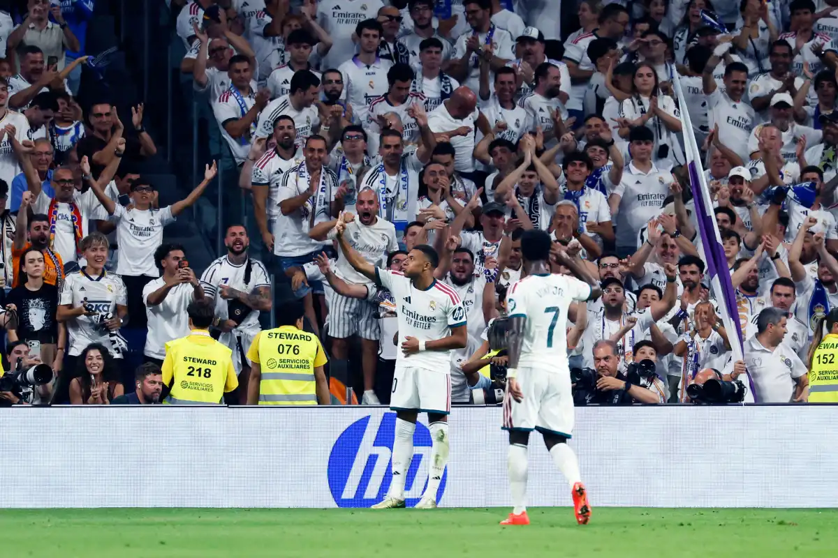 Mbappé celebrando un gol en el Santiago Bernabéu.
