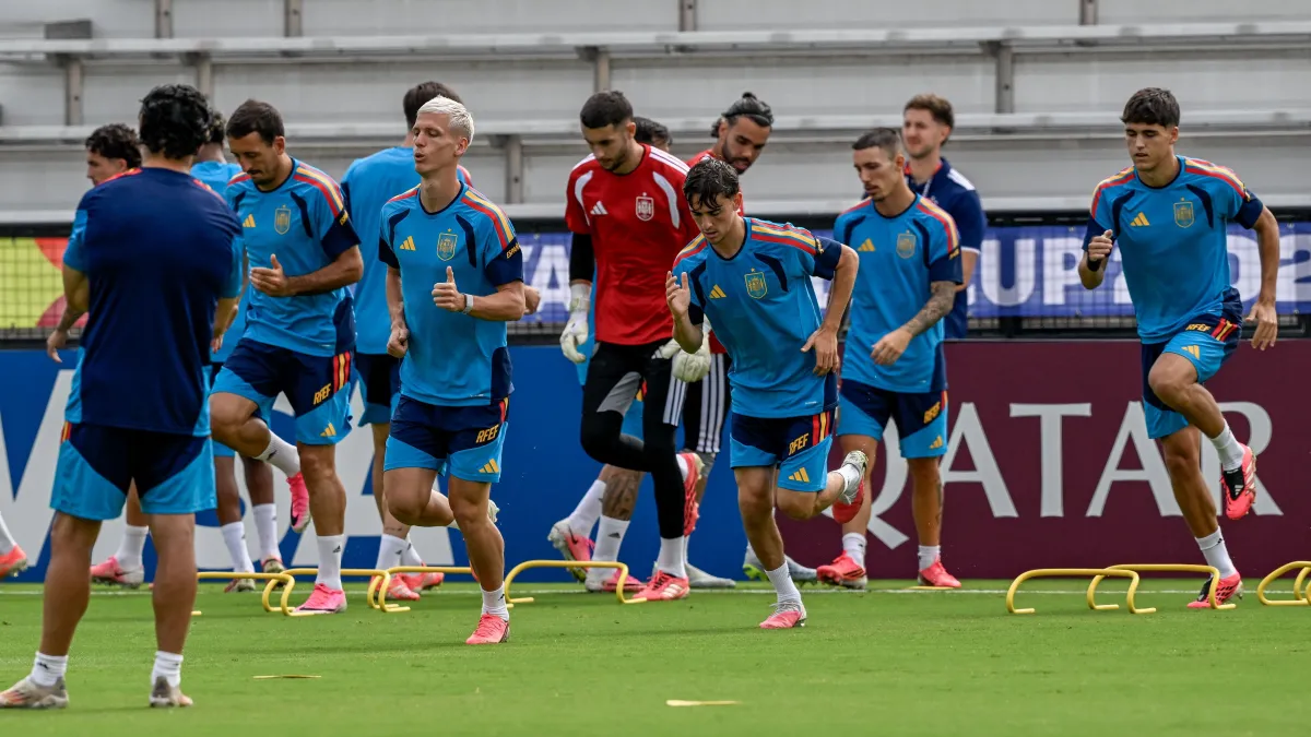 España entrenando en el Mundial.